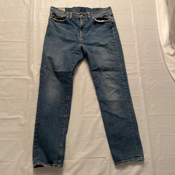 πLevi's Menβs Blue Denim Jeans - Size 36W 32L π - Picture 5 of 14
